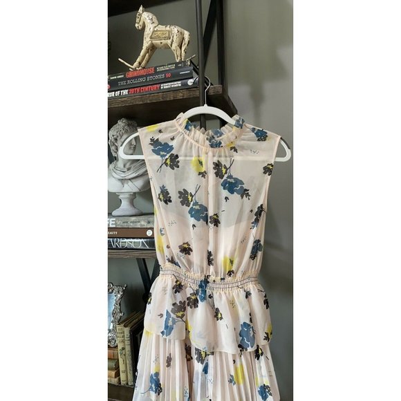 Self-Portrait Asymmetric High Neck Floral Dress 0 - Picture 9 of 12